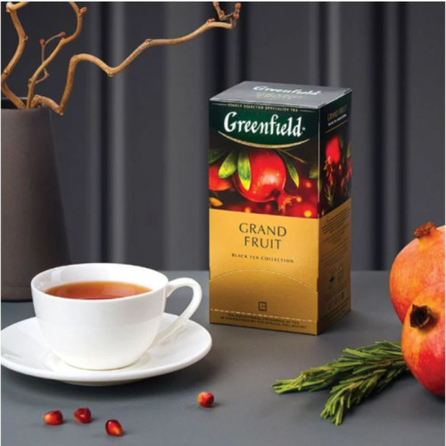 Чай Greenfield Grand Fruit черный с гранатом, гибискусом, розмарином 25 пакетиков