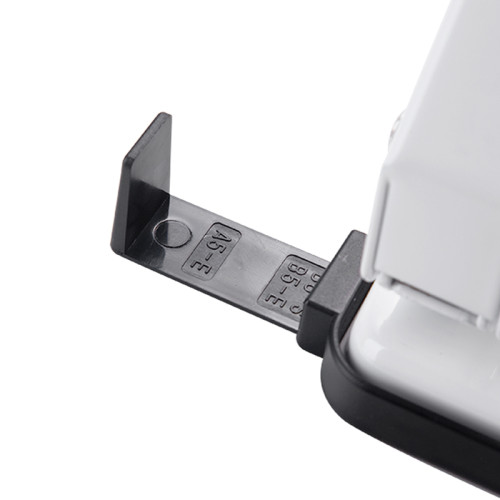 Дырокол DELI "E0138", до 35 листов, металлический корпус