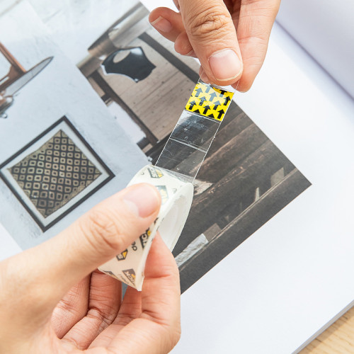 Клейкая лента DELI 18 мм х 30 м, прозрачная