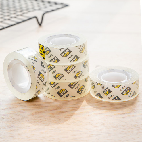 Клейкая лента DELI 18 мм х 30 м, прозрачная