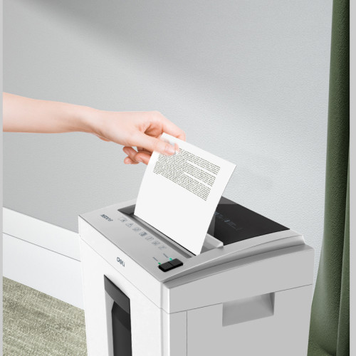 Шредер Deli, 4 уровень секретности (4х25мм),  8 листов, 16 литров