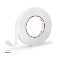 Клейкая лента двусторонняя DELI 18 мм х 4,5 м (вспененная основа)