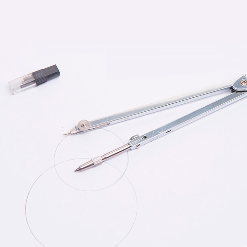 Готовальня Deli 8603, 4 предмета, пластиковый футляр