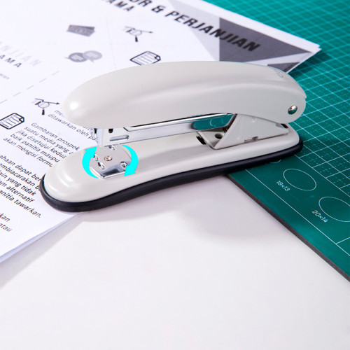 Степлер металлический DELI "Е0344" до 25 листов, ассорти