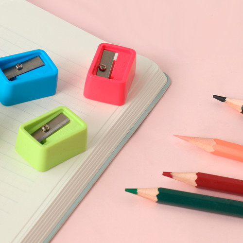 Точилка DELI "i Select" пластиковая, 1 отделение, ассорти